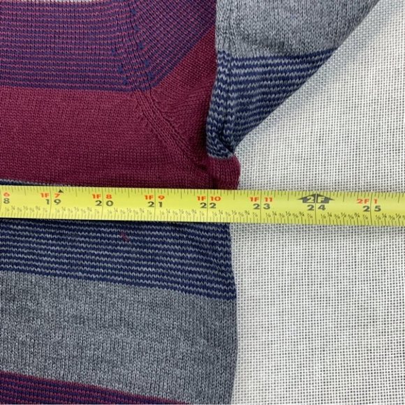 Club Room Men's Stripe V-Neck Sweater size XL - Picture 7 of 9
